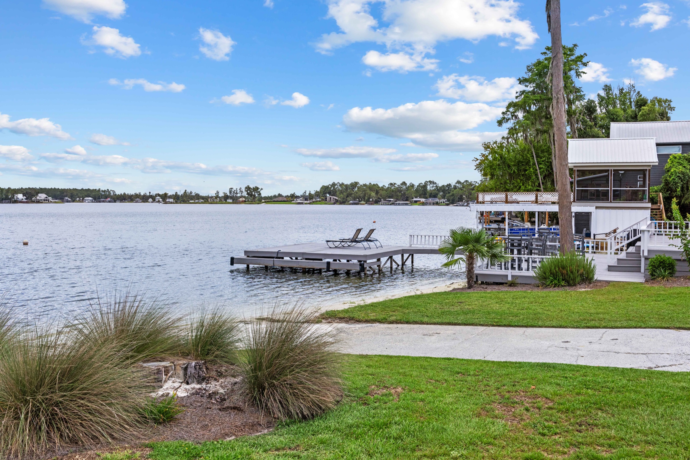 Waterfront Setting photographed by Aaron David